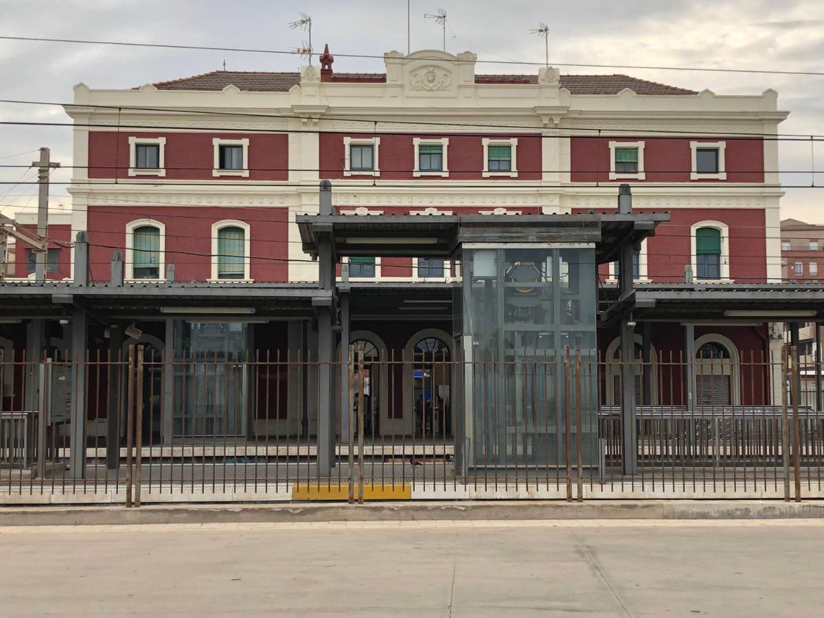 Badarosa 2 House10Min To Barceloncity&Nearto Beach バダロナ エクステリア 写真