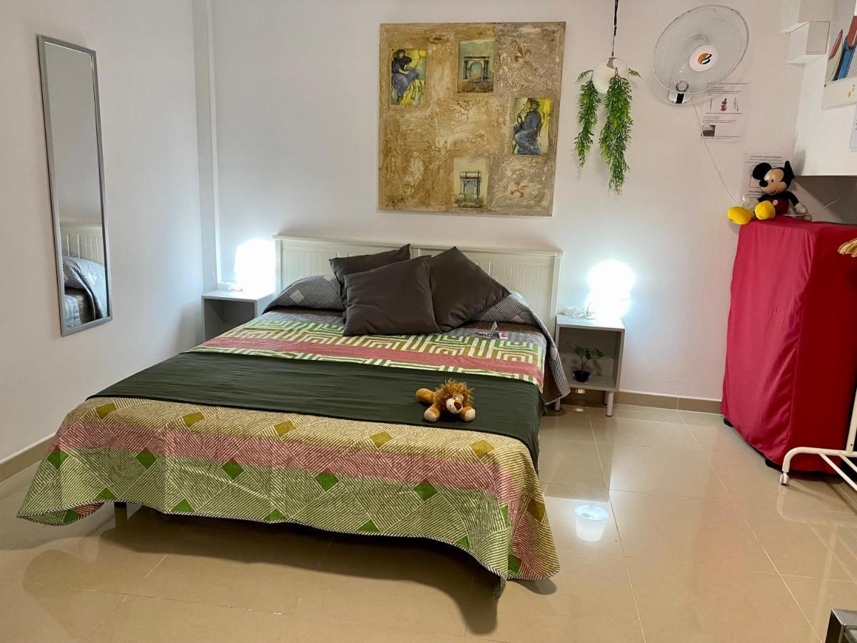 Badarosa 2 House10Min To Barceloncity&Nearto Beach バダロナ エクステリア 写真
